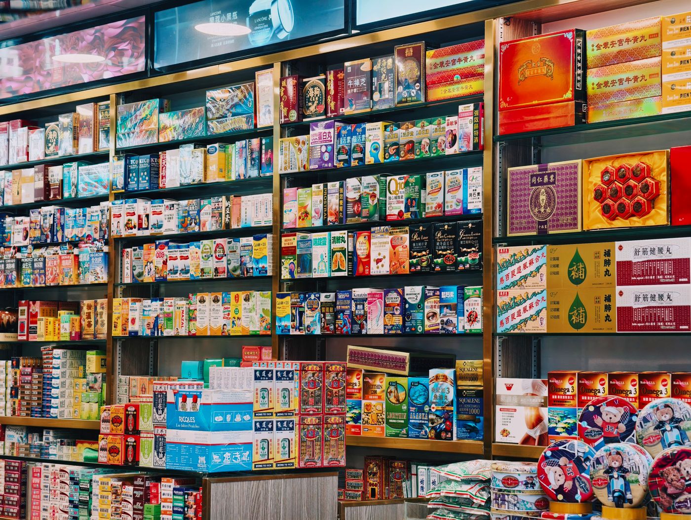 Stocked retail shelves